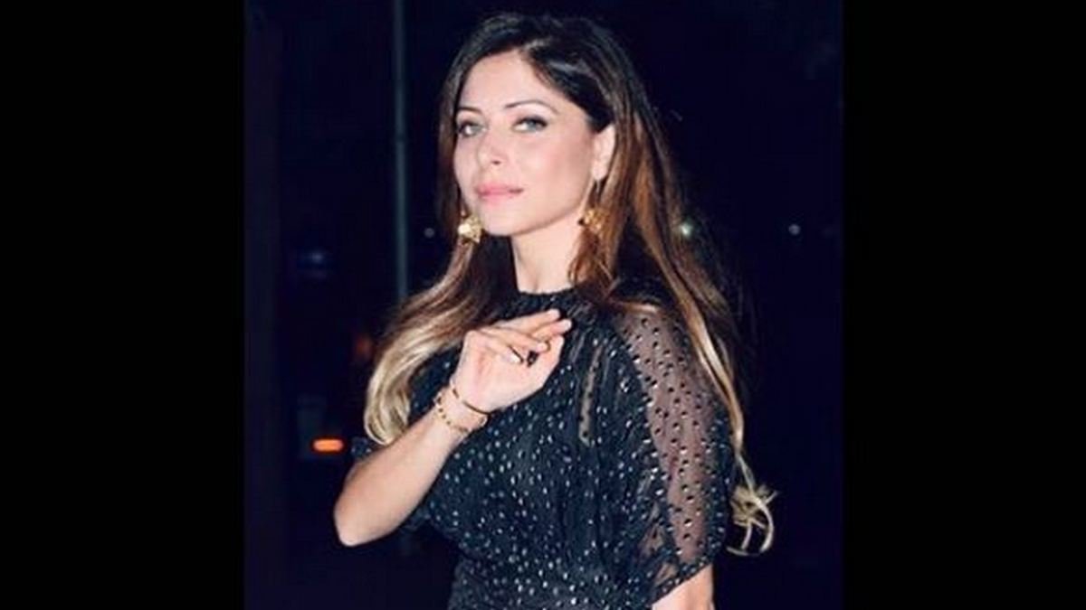 kanika kapoor dischrged from hospital