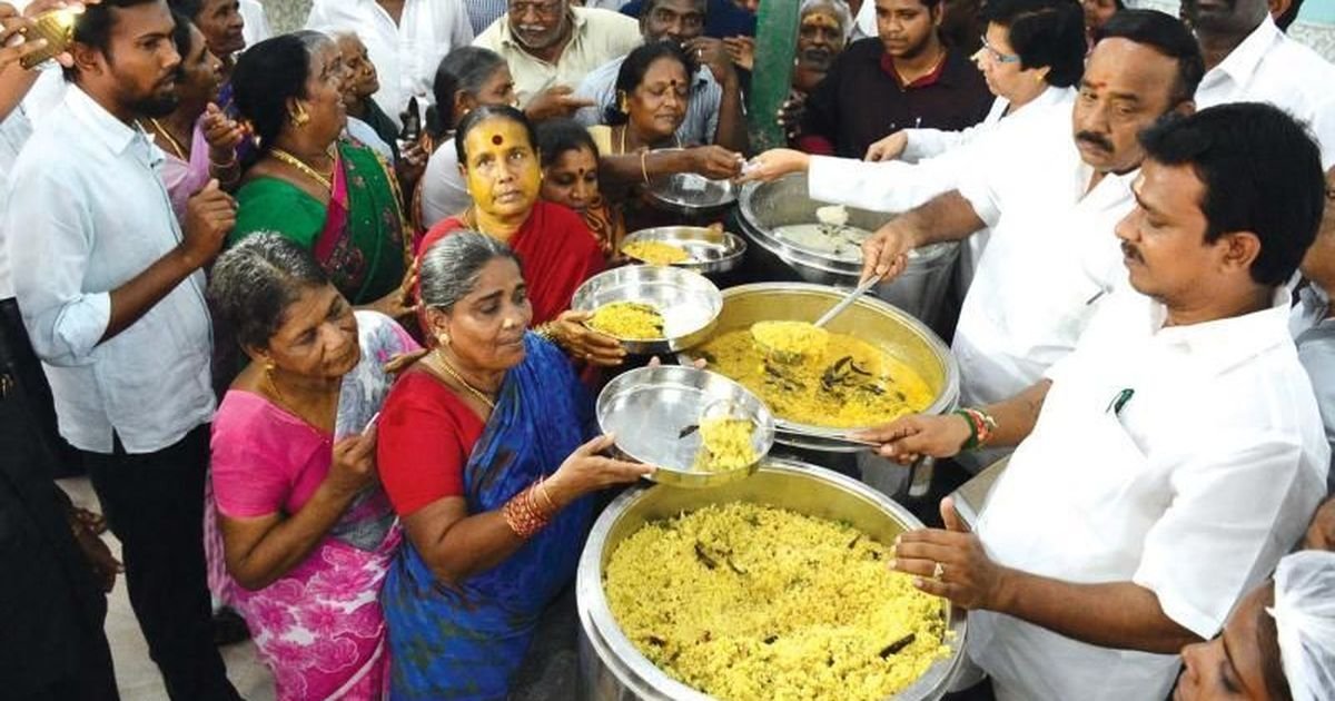 Amma canteen provide Food to 11 lakh peoples