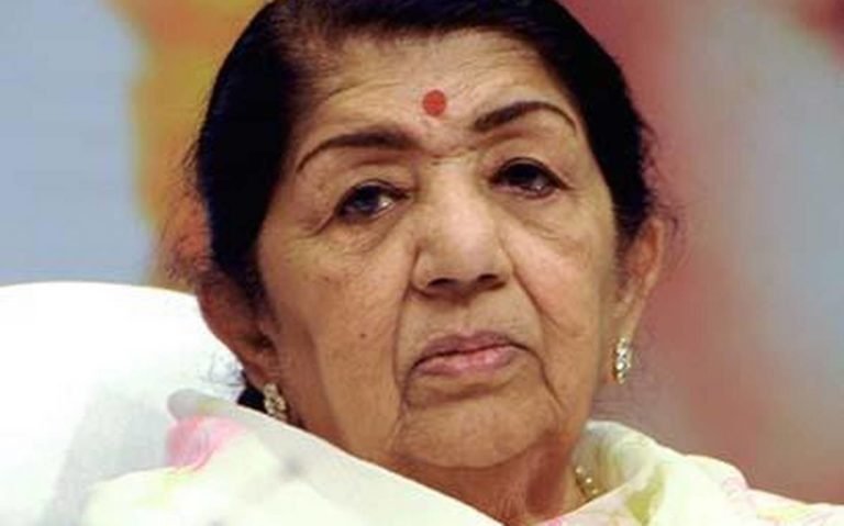 Lata mangeshkar Appeal to people to stay at Home