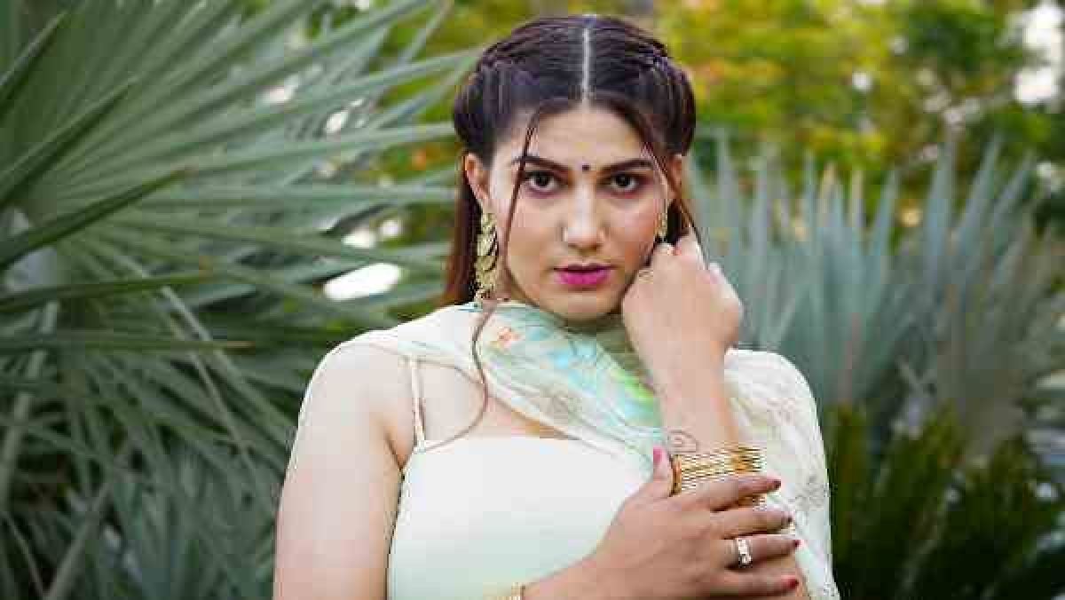 Sapna chaudhary surrender in court